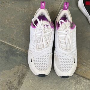 Nike teen/kids White and Purple Sneakers